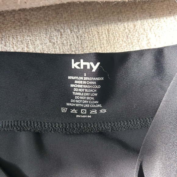 Khy Sleek Stretch Skirt - Picture 3 of 4
